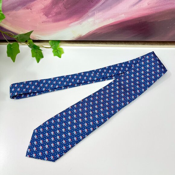 Vineyard Vines Men’s‎ Hand-Picked Blue Holiday Whale Pattern Silk Tie in Blue - Picture 6 of 8